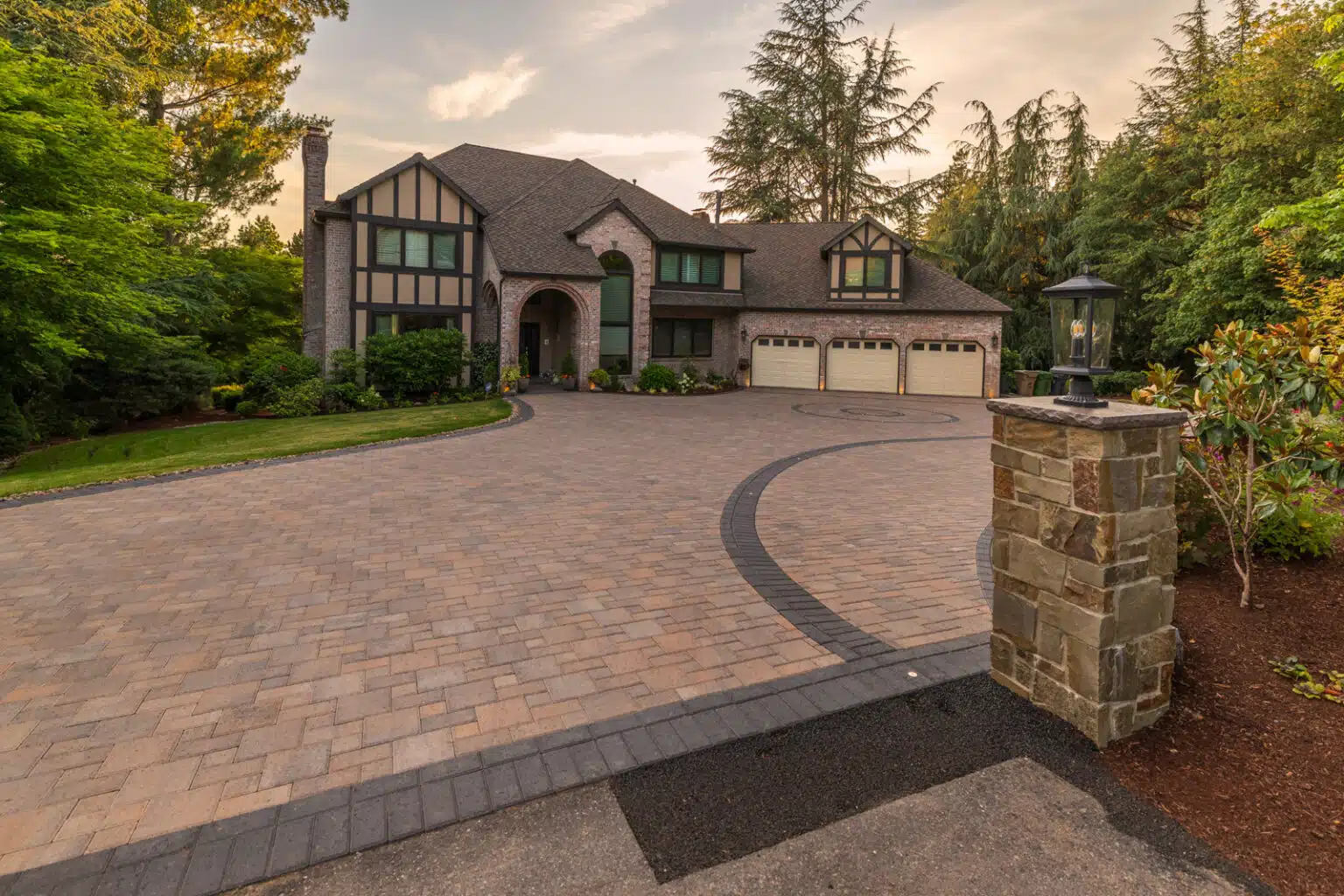 Leiden Stone Collection Concrete Pavers Jamestown Blend Driveway Luxury House