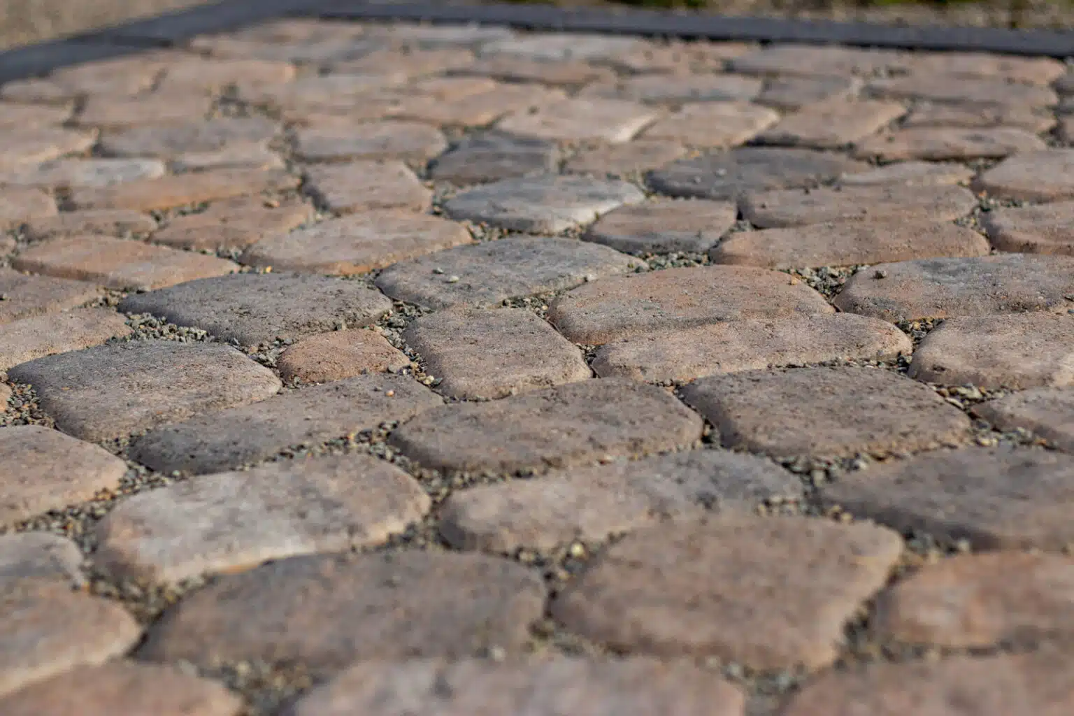 Roma Stone Jamestown Color Concrete pavers Layer