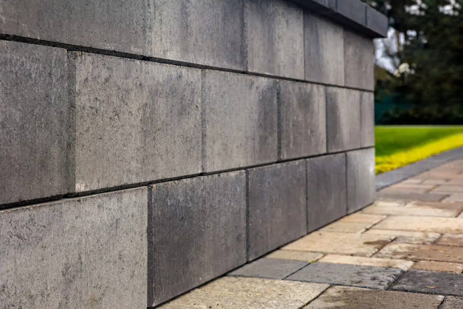 Murata Solido Corner Block Wall Cambridge Blend