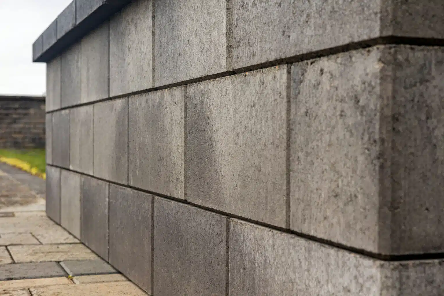 Murata Solido Corner Block Wall Cambridge Blend